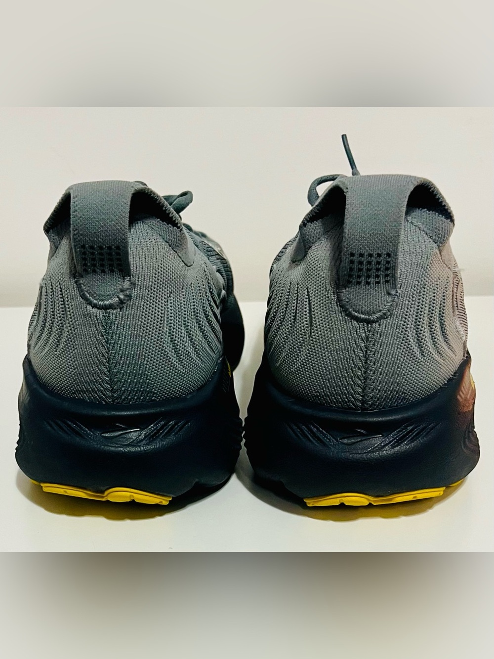 Brooks Men’s Grey Adrenaline GTS Running Shoes - Picture 7 of 8